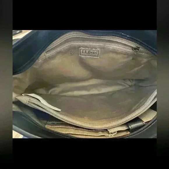 LL Bean Medium Tote/Purse 100% Wool Leather Bottom Red/Black Plaid - Picture 7 of 16